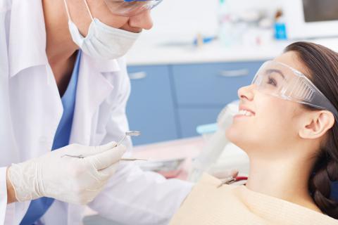 стоматолог-терапевт, стоматолог в Чебоксарах, лечение зубов Чебоксары
